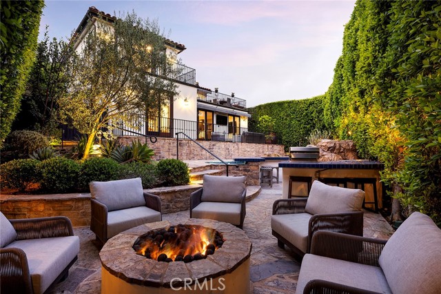 Property photo of 420 De Sola TE