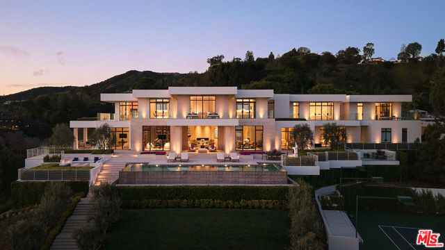 Property photo of 9966 Beverly Grove DR