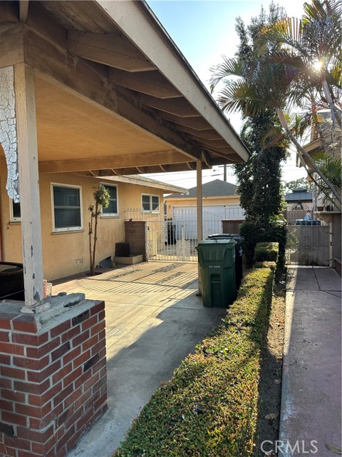 Property photo of 10519 S 3rd AV