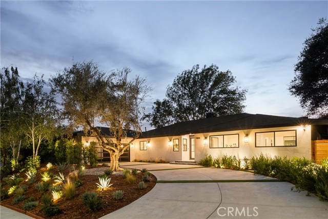 Property photo of 4041 Sapphire DR