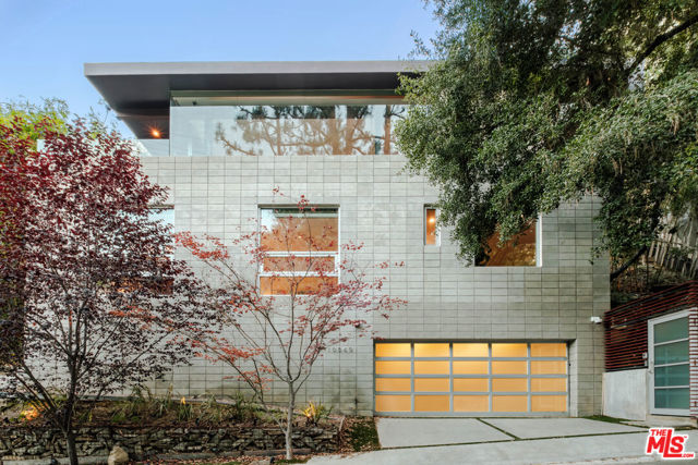 Property photo of 10060 Westwanda DR