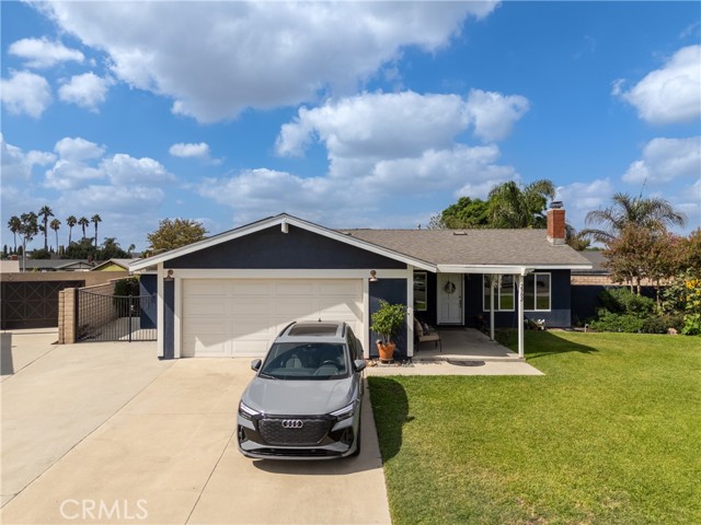 Property photo of 2902 E Firecrest DR