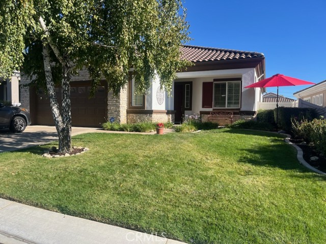 Property photo of 1744 S FOREST OAKS DR