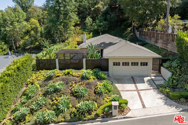 Property photo of 2206 Sunset Crest DR