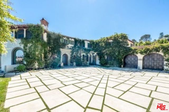 Property photo of 2188 Ponet DR