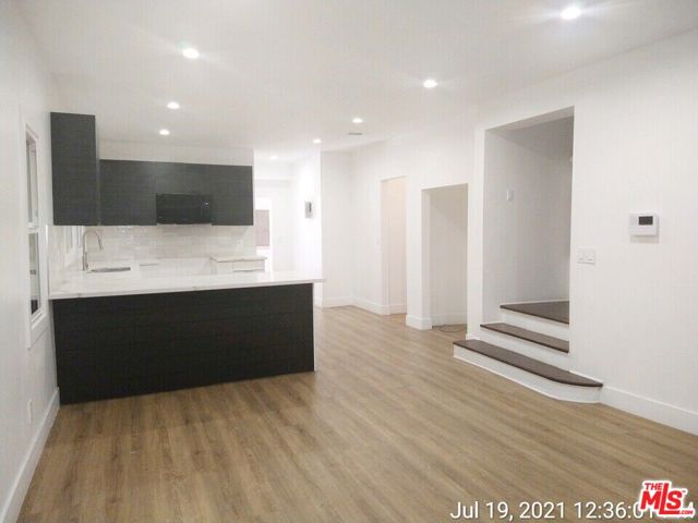 Property photo of 5642 La Mirada AV
