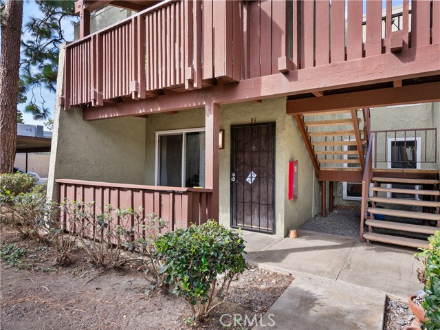 Property photo of 1030 W Macarthur