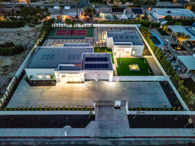 Property photo of 2150 N Farrell DR