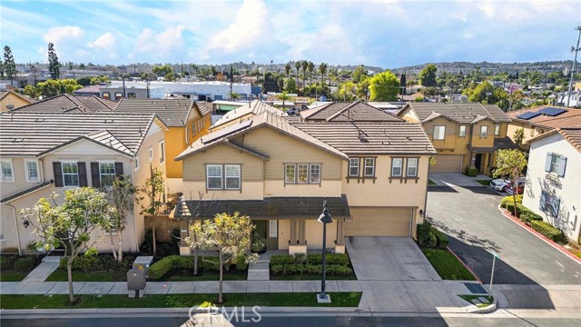 Property photo of 302 E Bridenbecker AV