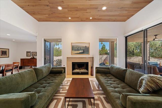 Property photo of 1800 S La Paloma