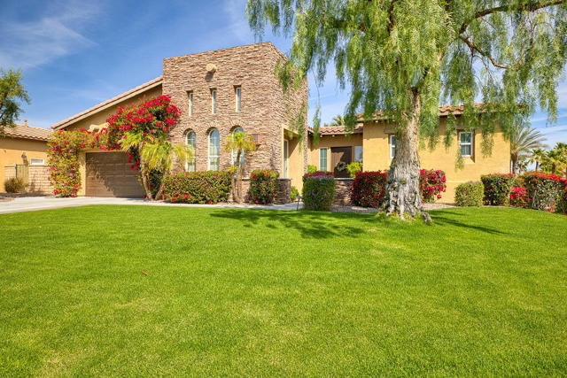 Property photo of 14 Via Santo Tomas DR