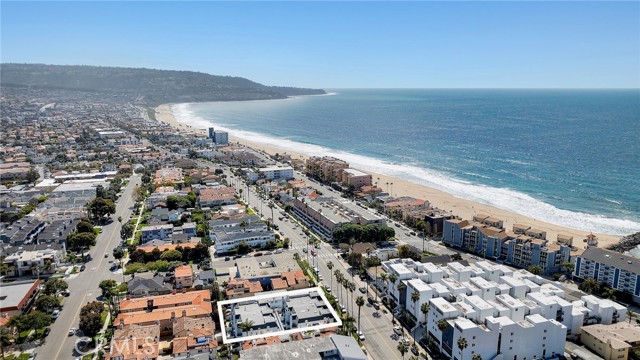 Property photo of 620 S Catalina AV