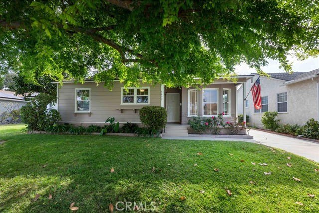 Property photo of 5032 Verdura AV