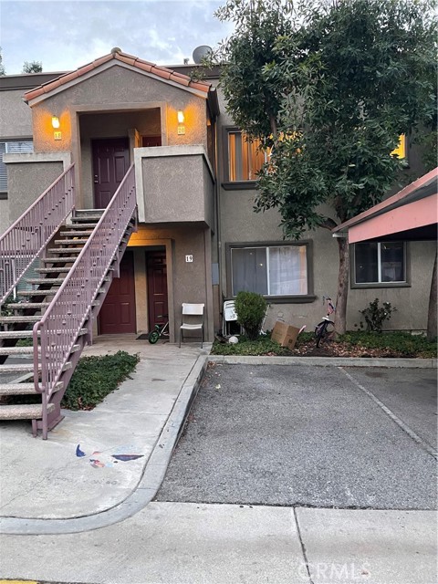Photo of 800 Grand Av