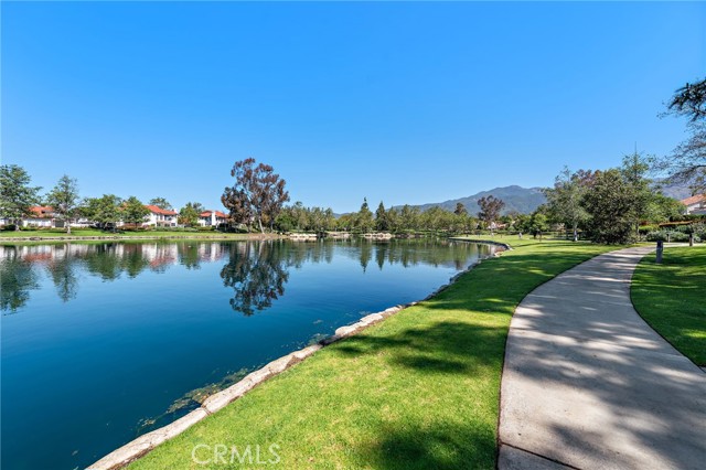 Property photo of 1 Brisa Del Lago