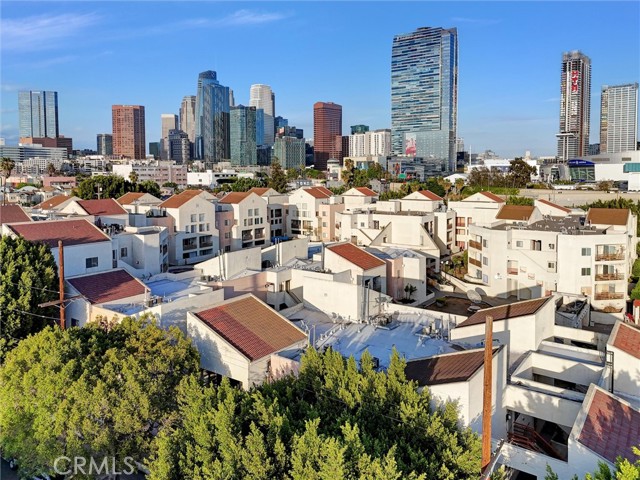 Property photo of 1118 Valencia ST