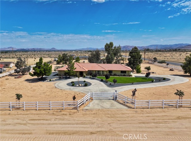 Property photo of 22478 Poppy RD