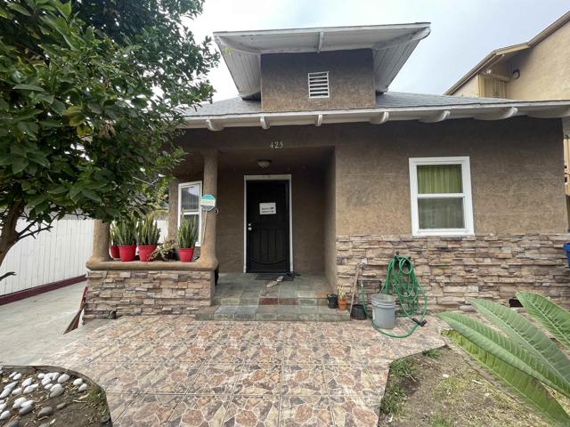 Property photo of 425 N Westlake Ave AV