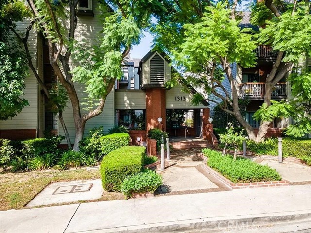 Property photo of 1313 Valley View RD
