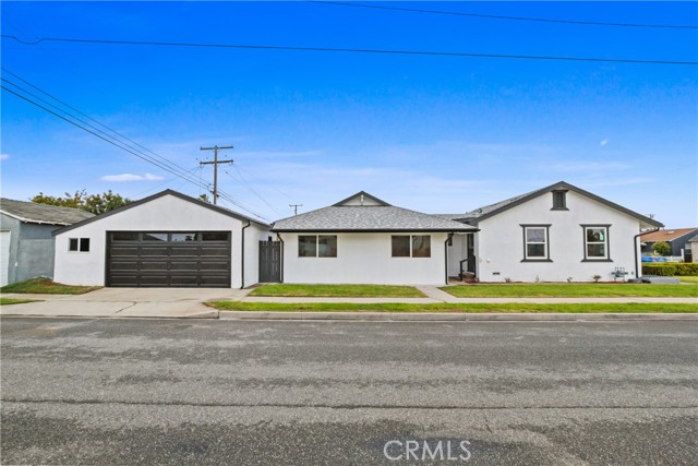 Property photo of 14867 Roxton AV