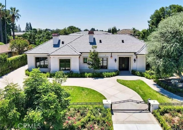 Property photo of 300 W Las Flores AV