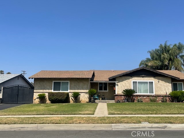 Property photo of 7430 Leucite AV