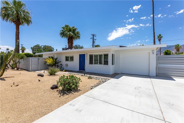 Property photo of 957 S Paseo Dorotea