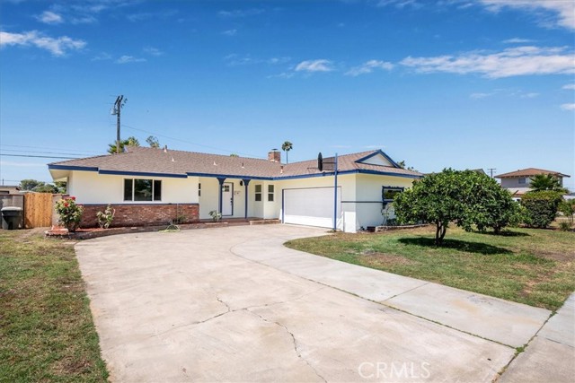 Property photo of 11251 Bowles AV