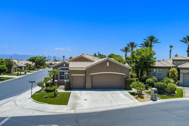 Property photo of 44528 Knightswood CT