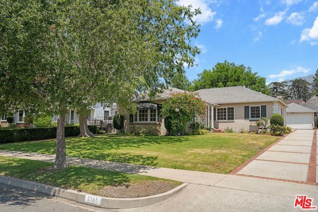 Property photo of 2365 Las Lunas ST