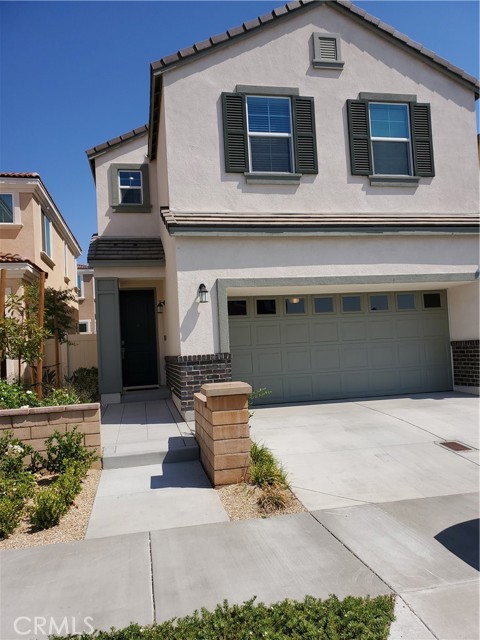 Property photo of 16736 Grapefruit Lane