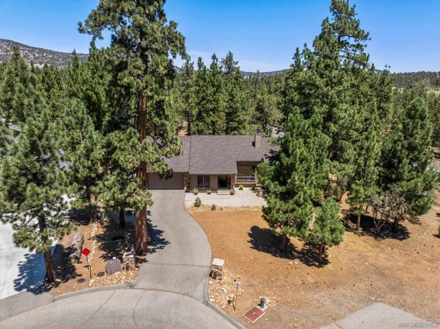 Photo of 530 Creekside Ln