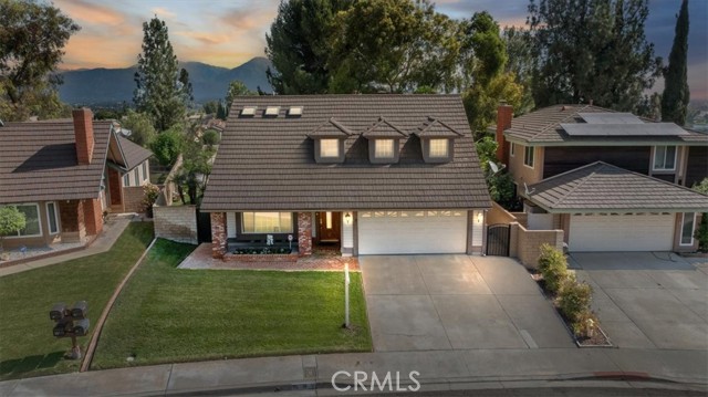 Property photo of 19 Black Oak DR