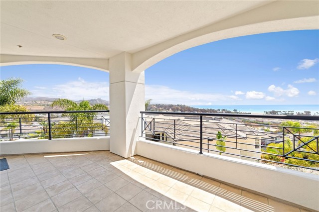 Property photo of 25382 Sea Bluffs DR
