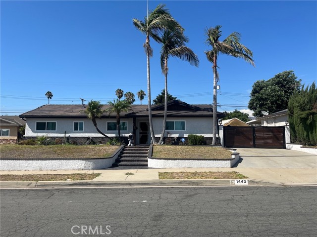 Property photo of 1443 W Greenhaven AV