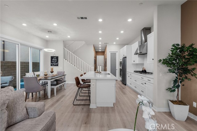 Property photo of 27258 Narrowleaf Willow LN