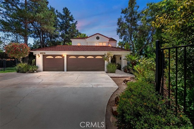 Property photo of 11928 Vista De Cerros DR