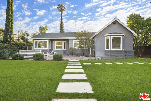 Property photo of 11708 Huston ST