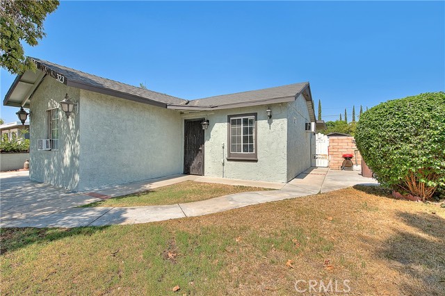 Property photo of 323 E Hanna ST