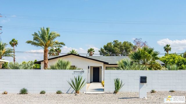 Property photo of 545 W Yorba RD