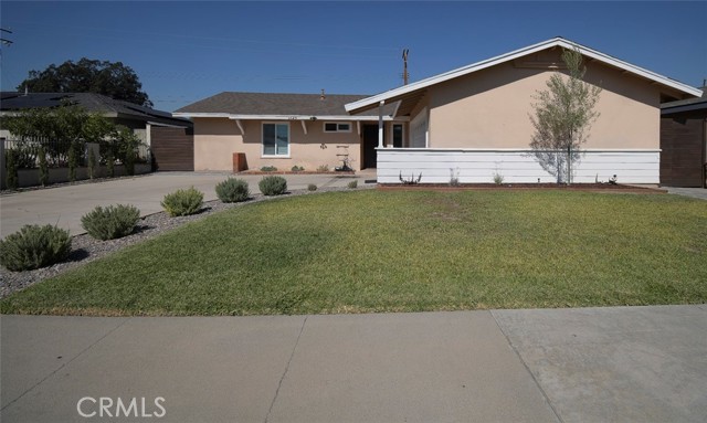 Property photo of 1725 W Carlton