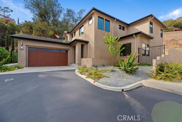 Property photo of 1019 N STALEY LANE