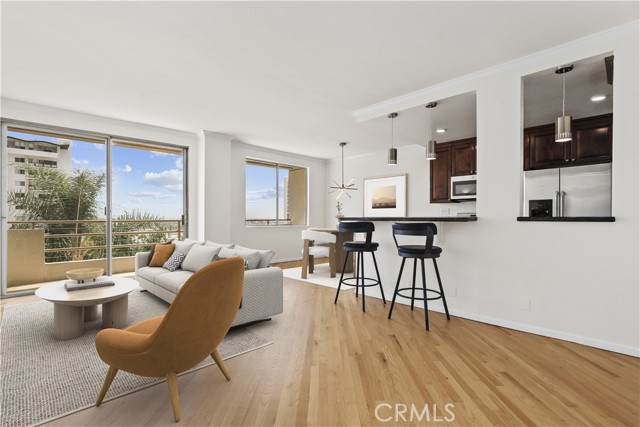 Property photo of 1131 Alta Loma RD