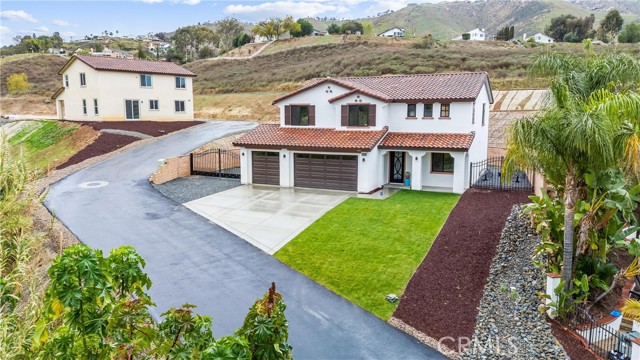 Property photo of 1993 Lyon AV