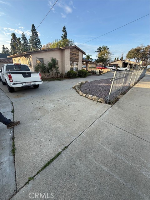 Property photo of 9236 Mango