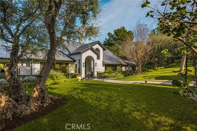 Property photo of 9821 Brentwood DR