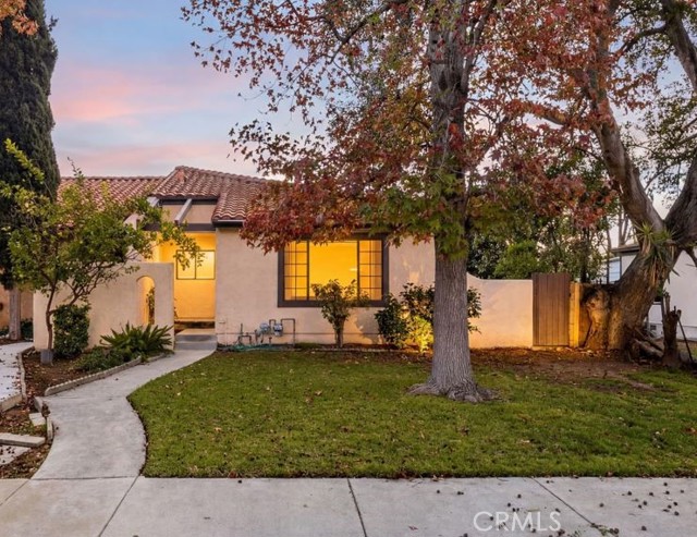 Property photo of 2066 Walnut