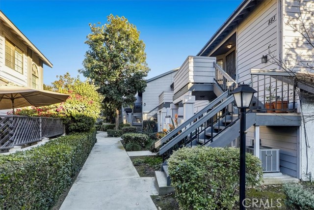 Property photo of 883 W 34th ST