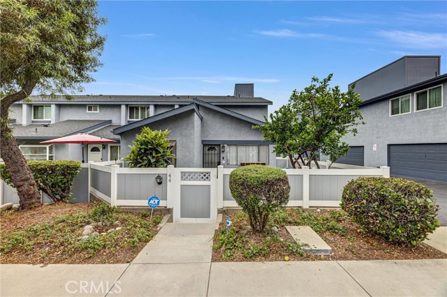 Photo of 900 W Sierra Madre