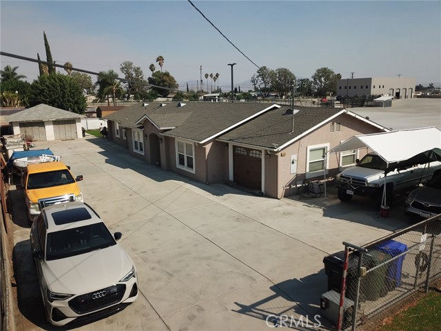 Property photo of 10693 Valencia ST